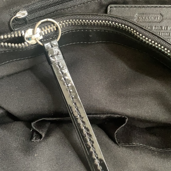 Coach Black signature satchel - Picture 9 of 11